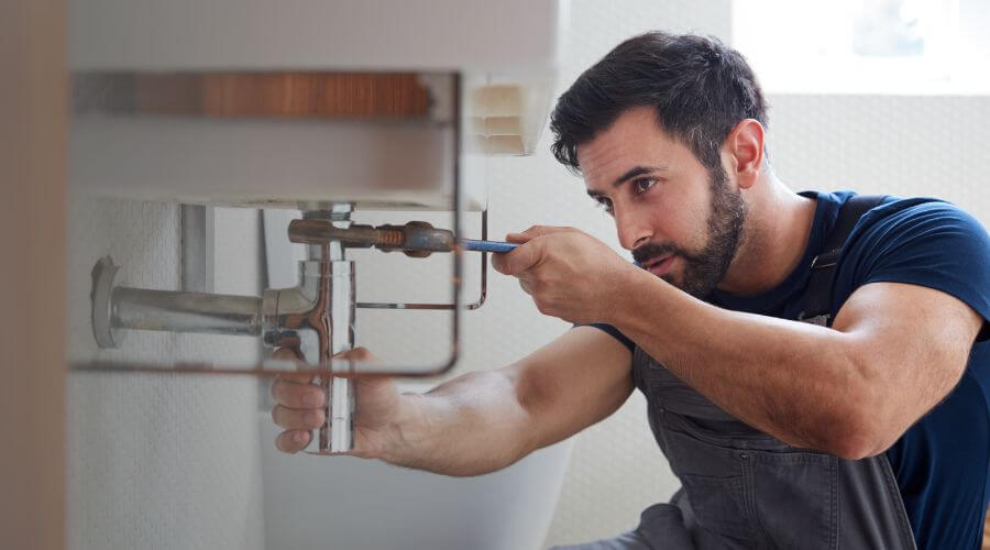 Expert burst pipe repair services in Kathleen, GA